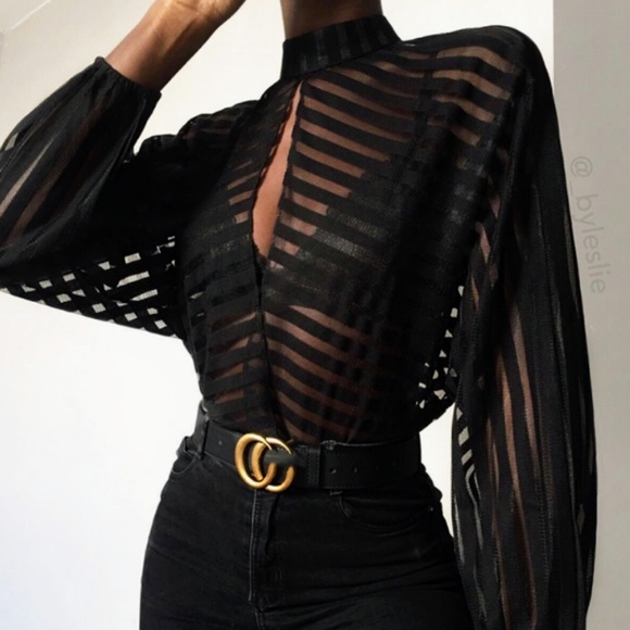 Beautifully crafted sheer top - Picture 3 of 3